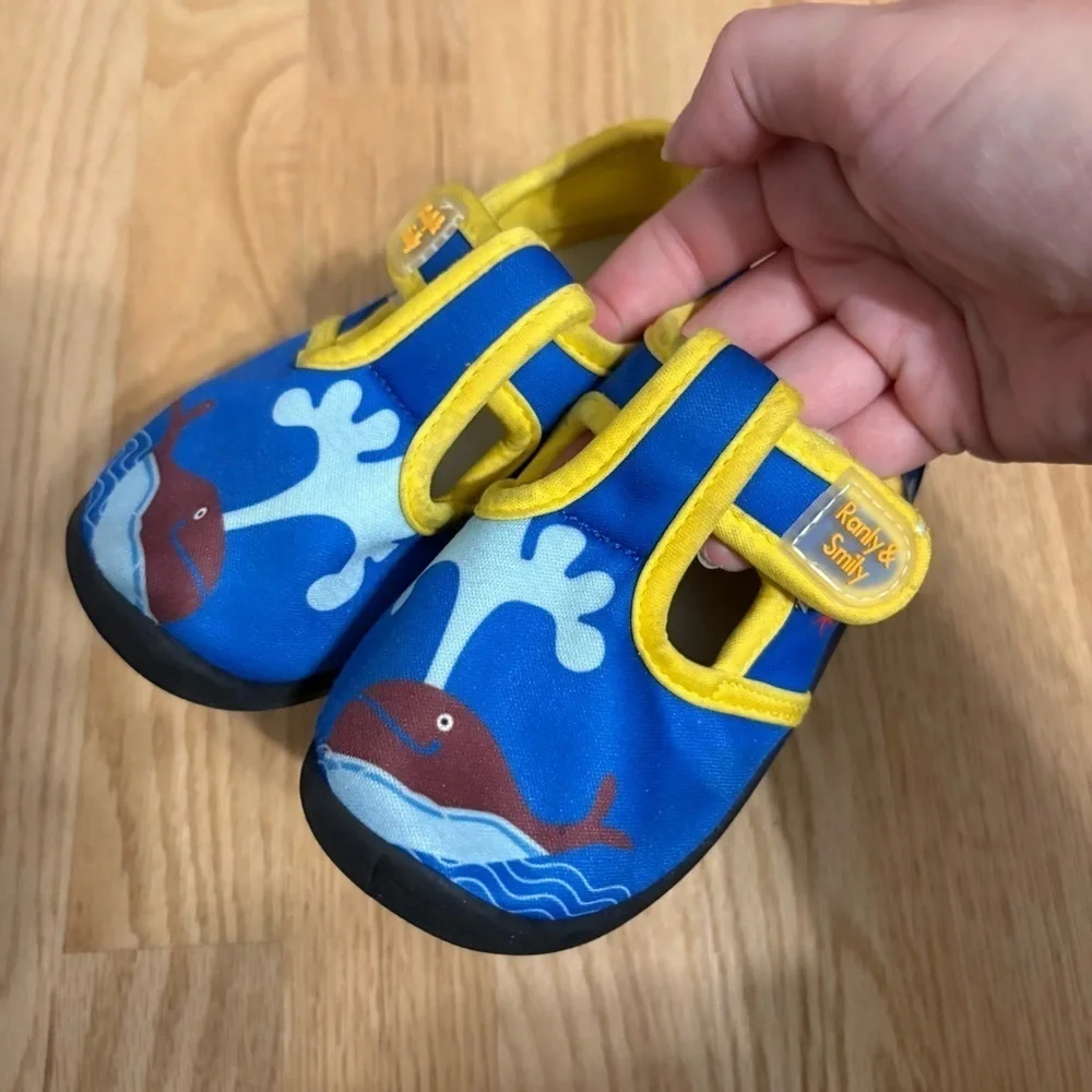 Ranly & Smily Blue Whale Kids Shoes Water Sz 27 Sz 10 US